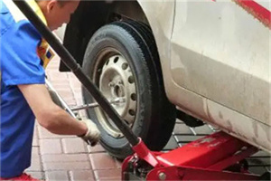 乌尔禾附近拖车24小时服务热线电话