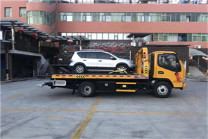 乌尔禾汽车紧急补胎换胎救援